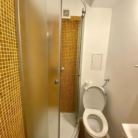Marry Studio Apartment Bucharest